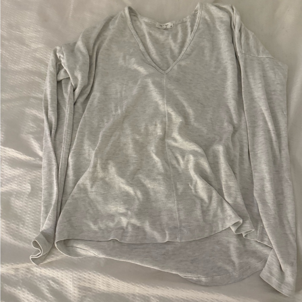 rag & bone Light Gray Long Sleeve V-Neck Top